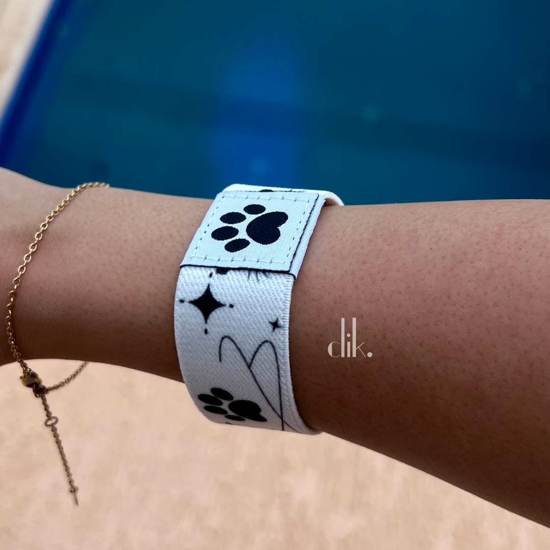 Paw Love bracelet by Clik